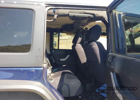 2013 Jeep Wrangler Unlimited Rubicon z USA, uszkodzony, nr VIN 1C4BJWFG9DL539802